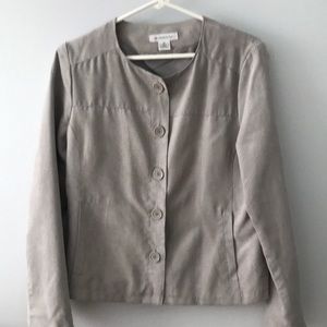 Gray lightweight jacket
